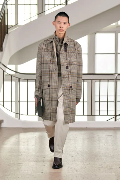 Look 11